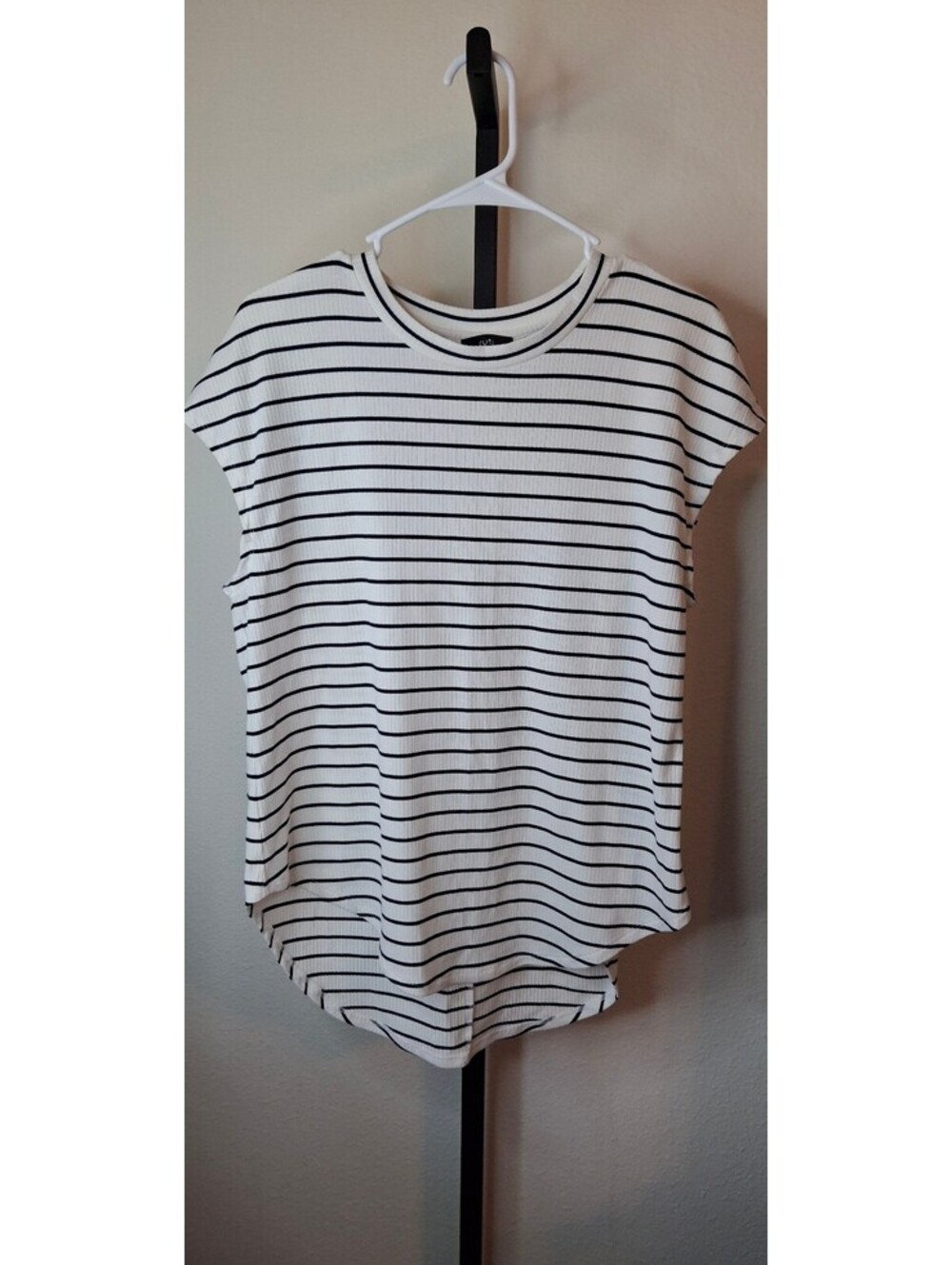 Ruti Women's Ribbed Tee size 0